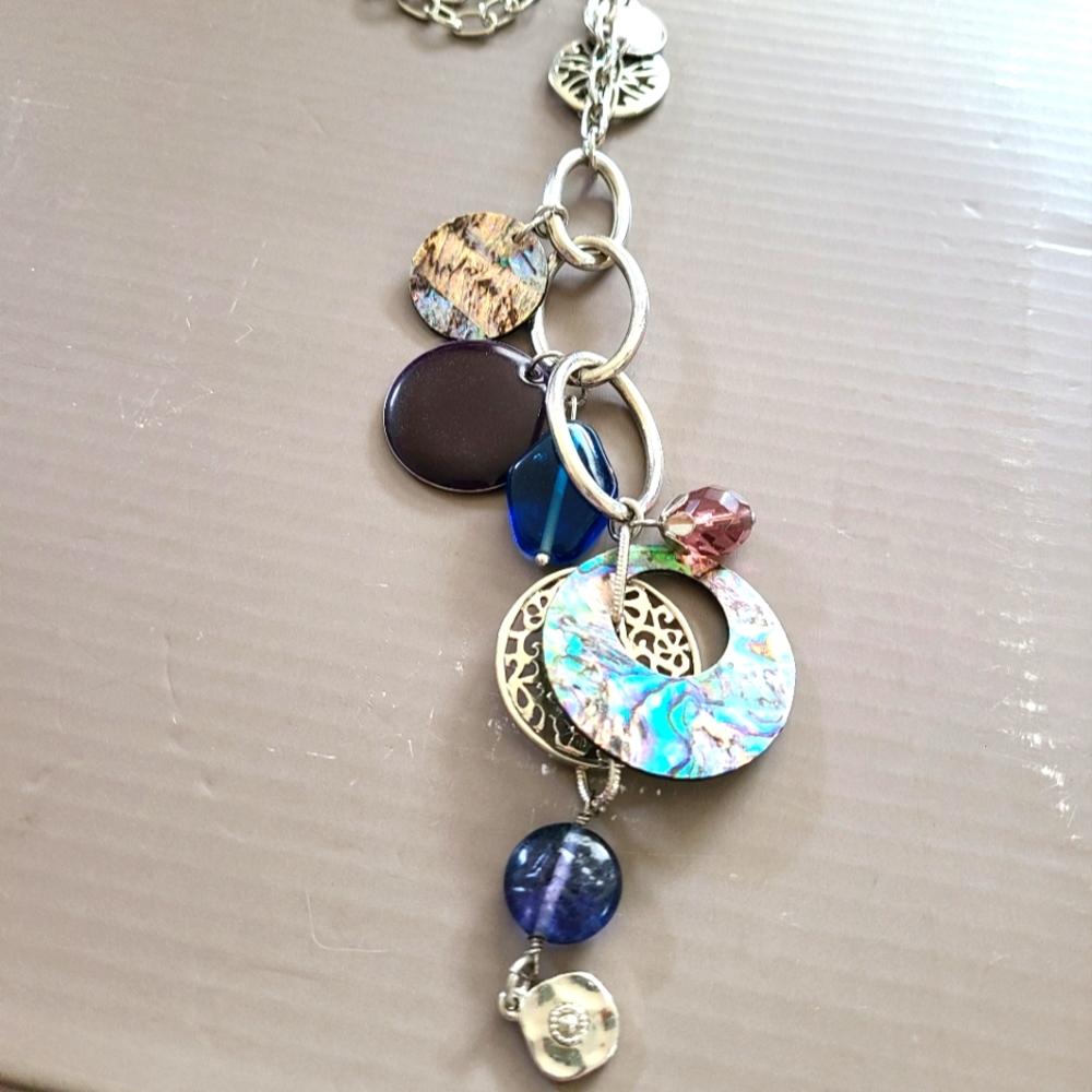 Lia Sophia necklace